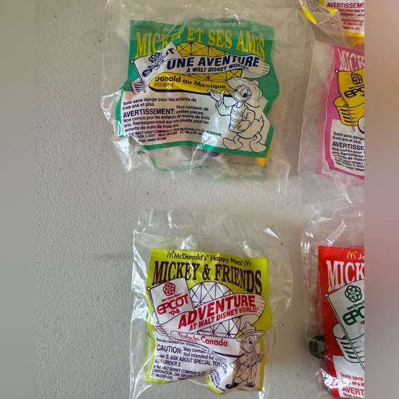 Disney McDonald’s Epcot Adventure at Disney World Figures - Picture 4 of 6